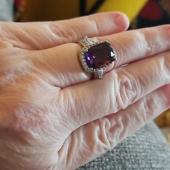 💌Amethyst & White Sapphire Ring💫 - Picture 8 of 8